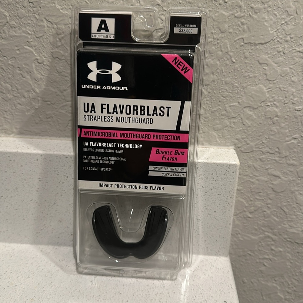 Under Armour adult mouthguard